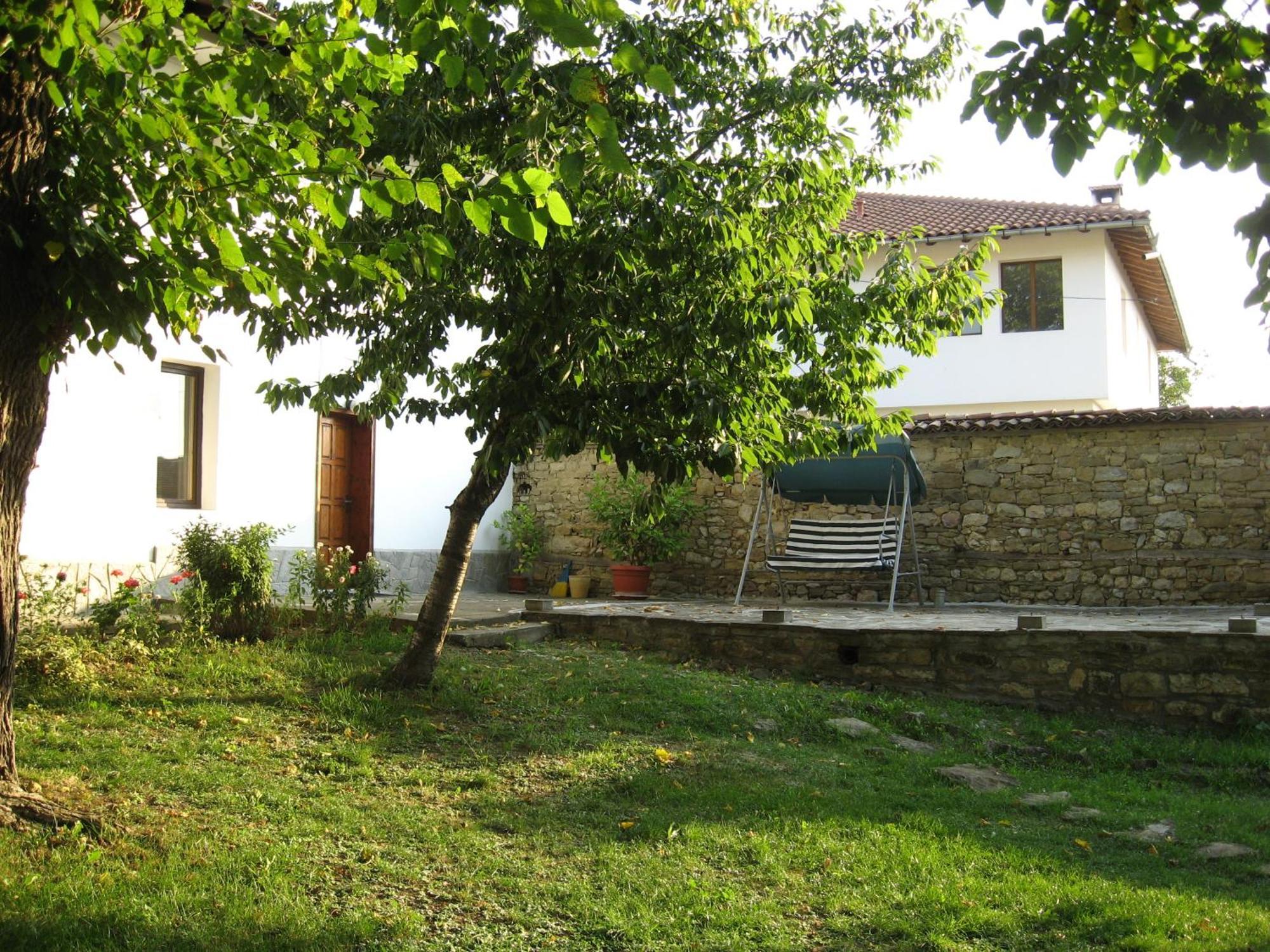 Elefterova Kashta Hotel Arbanasi Exterior photo