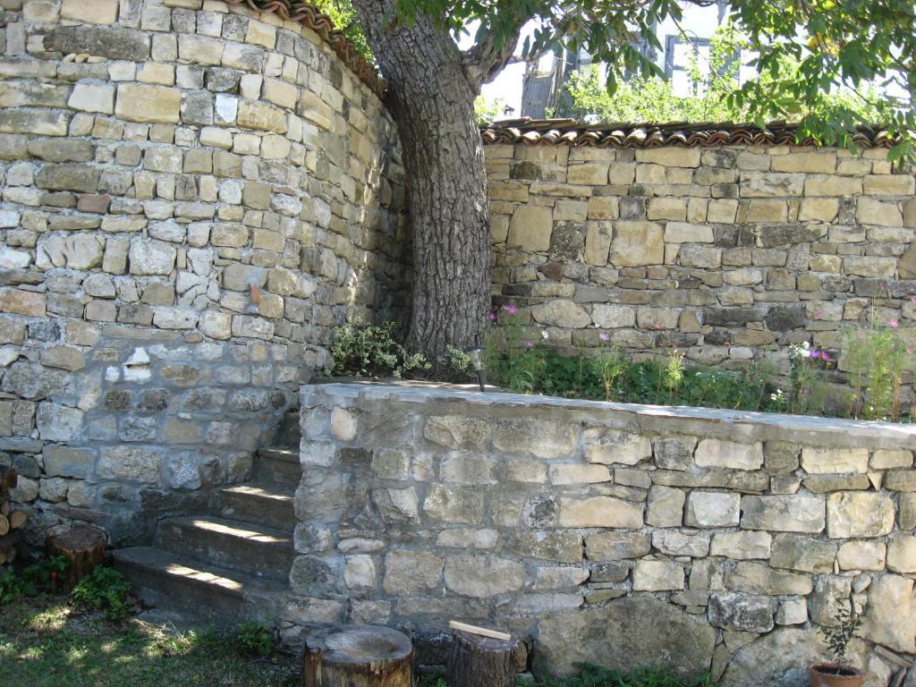 Elefterova Kashta Hotel Arbanasi Exterior photo